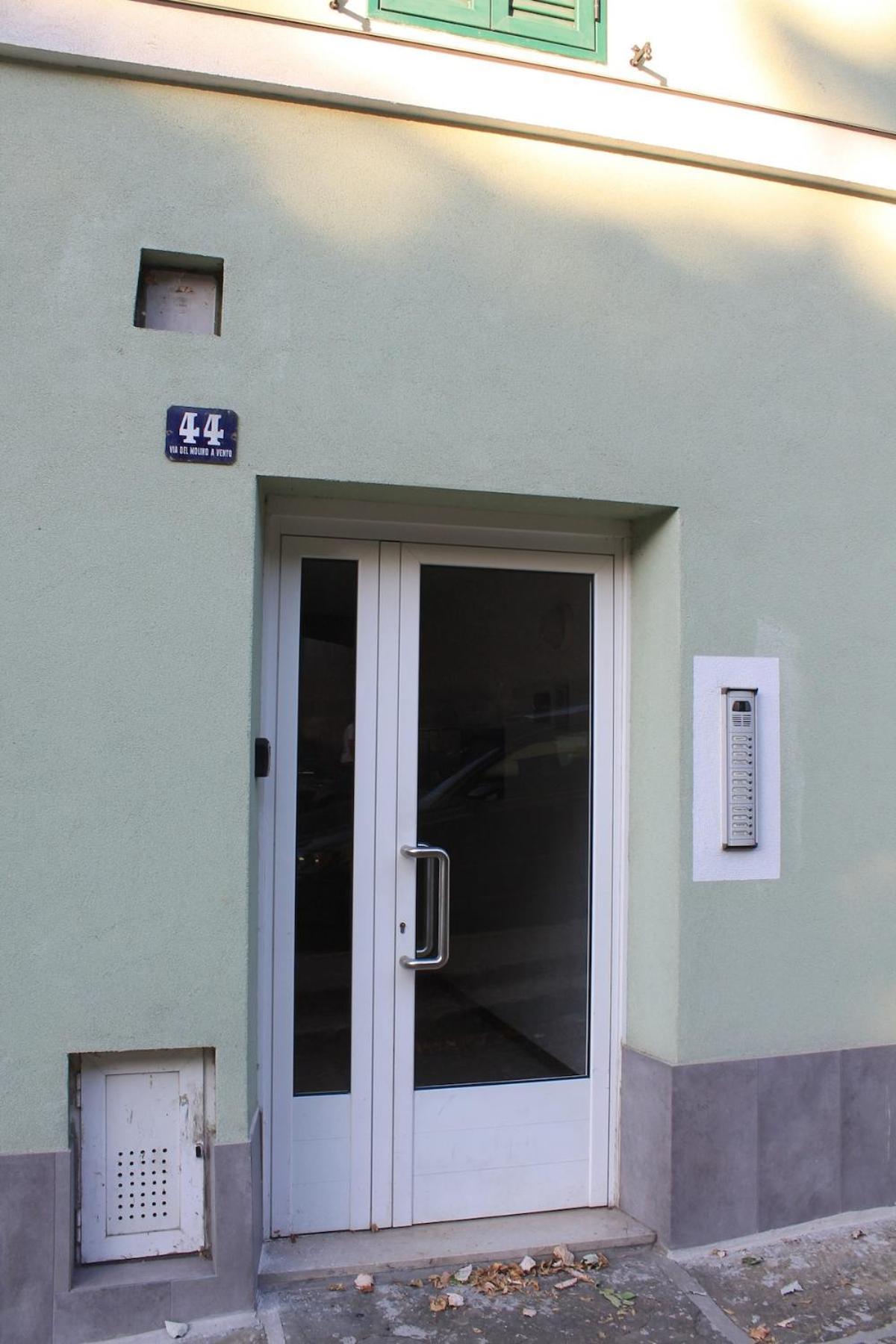Terrace44 Oasi Di Pace E Relax Nel Cuore Di Trieste Extérieur photo